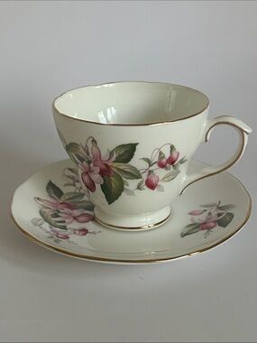 Vintage Duchess Bone China Teacup And Saucer Set Fuchsia Pattern